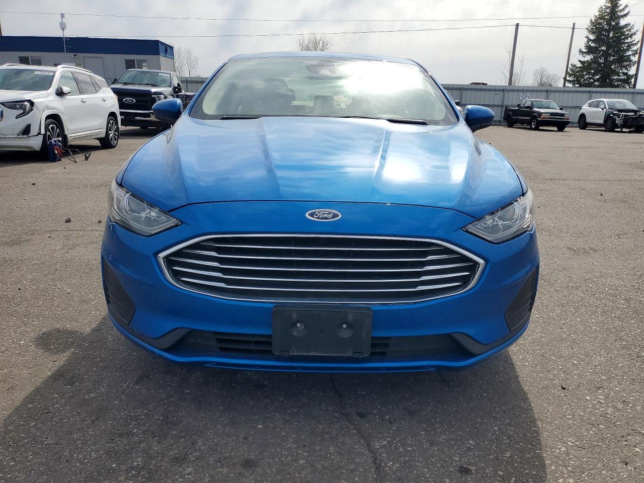 2019 Ford Fusion Se - Фото 5