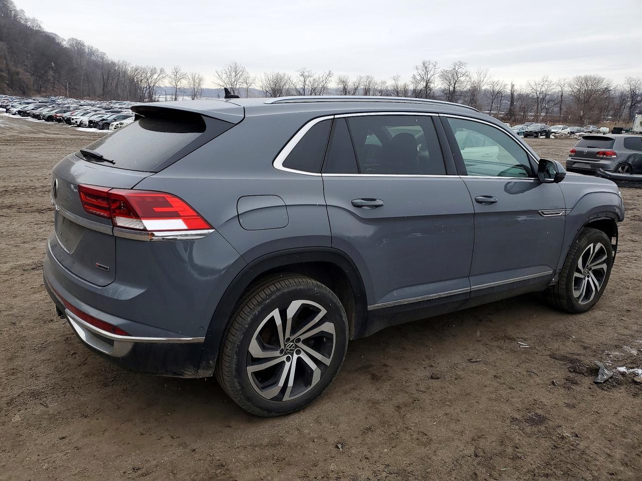 2021 Volkswagen Atlas Cross Sport Sel Premium - Фото 3