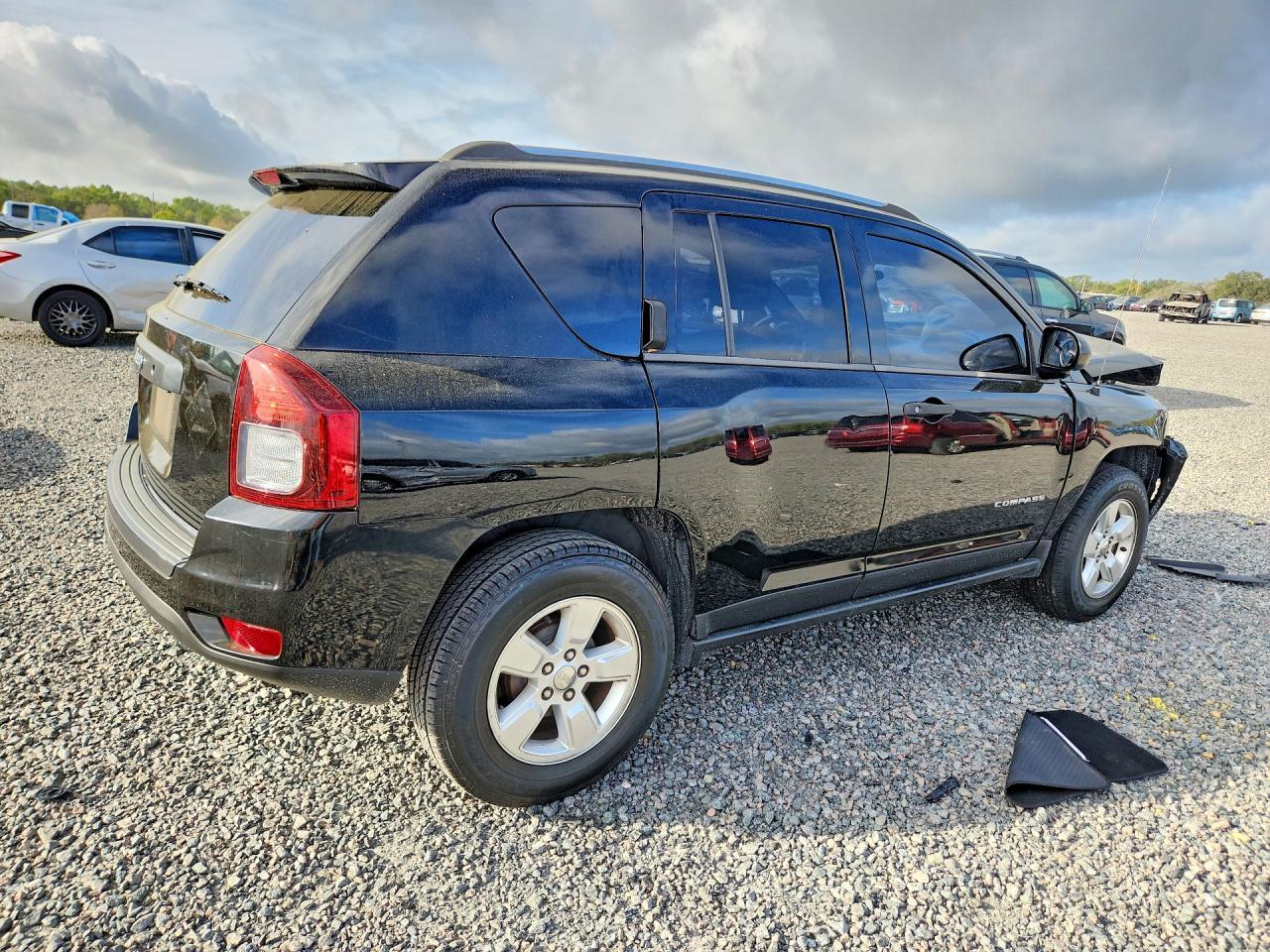 2014 Jeep Compass Sport - Image 3