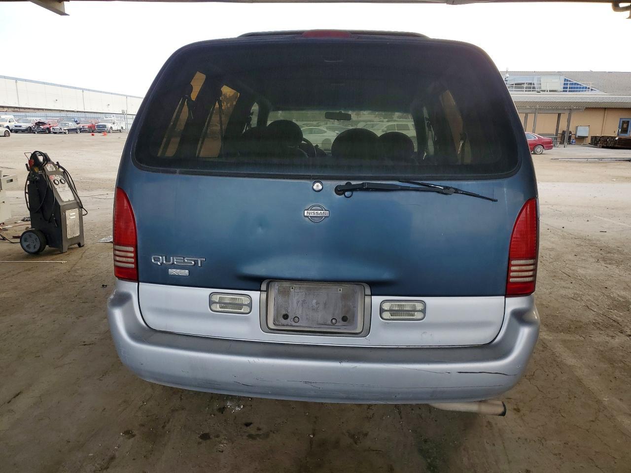 1997 Nissan Quest Xe - Фото 6