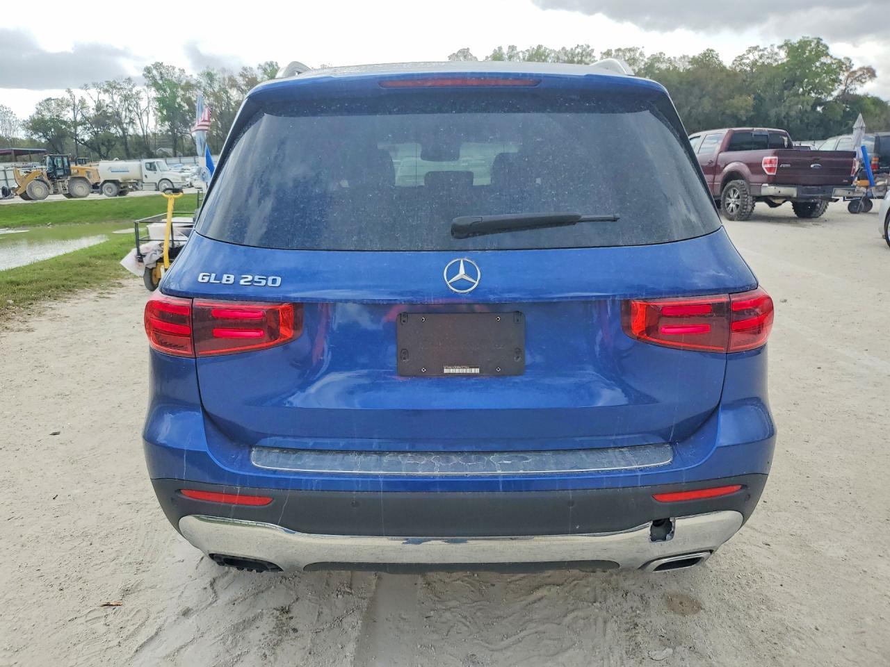 2024 Mercedes-Benz Glb 250 - Фото 6