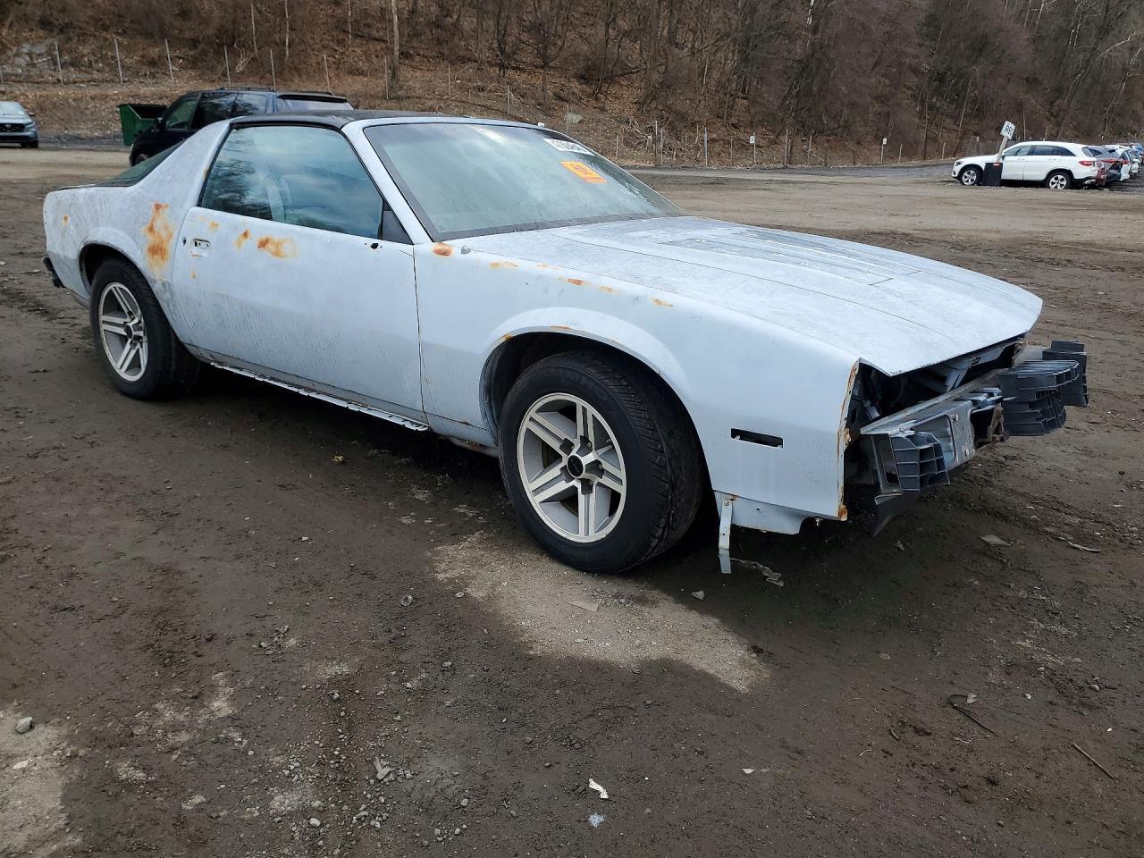 1988 Chevrolet Camaro - Фото 4