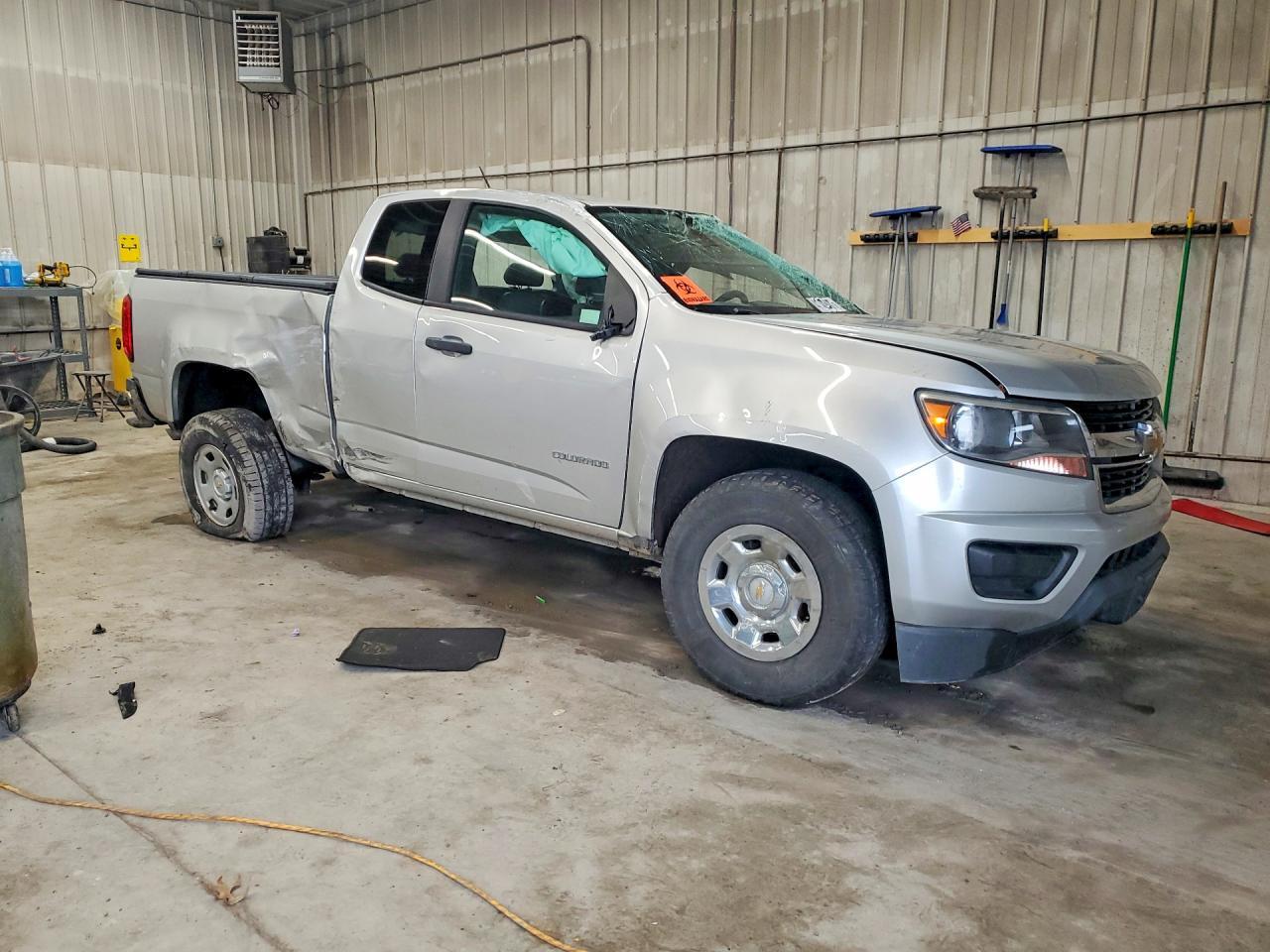 2018 Chev Colorado - Image 4