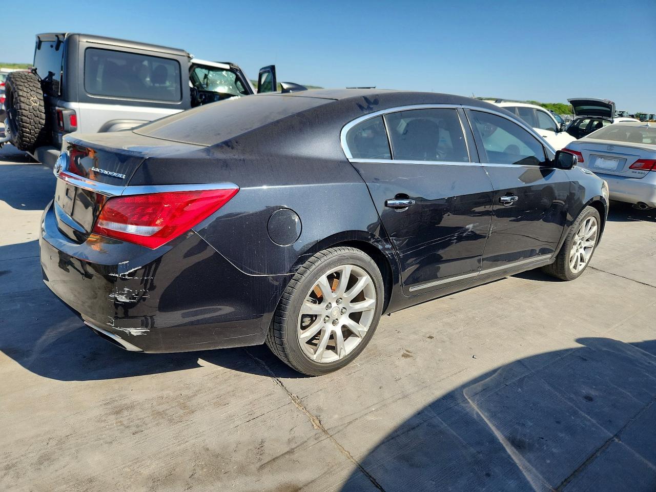 2015 Buick Lacrosse Premium - Image 3