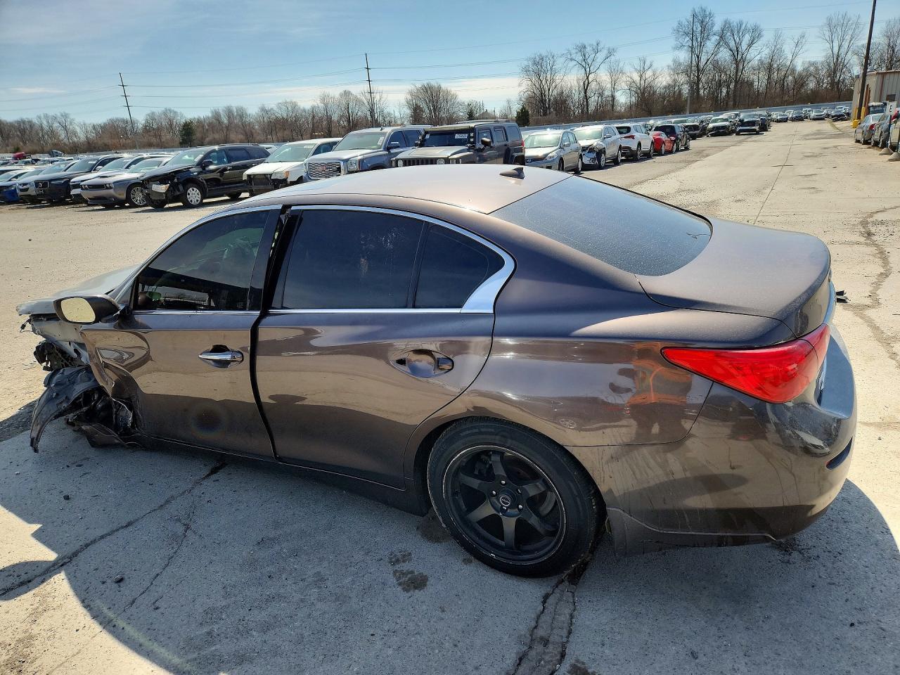 2016 Infiniti Q50 2.0T Premium - Фото 2
