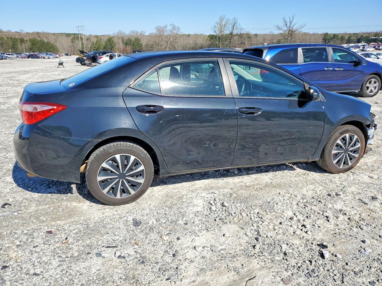 2017 Toyota Corolla Le - Image 3
