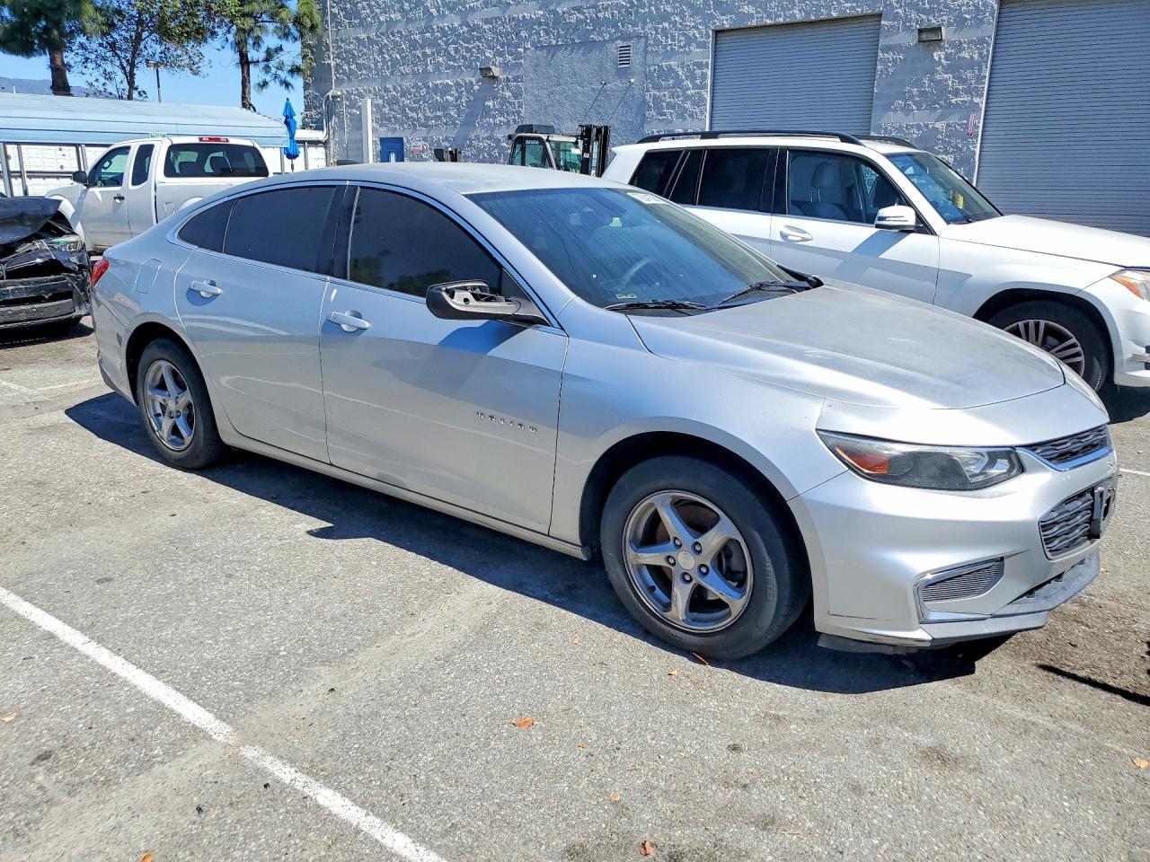 2016 Chevrolet Malibu Ls - Фото 4