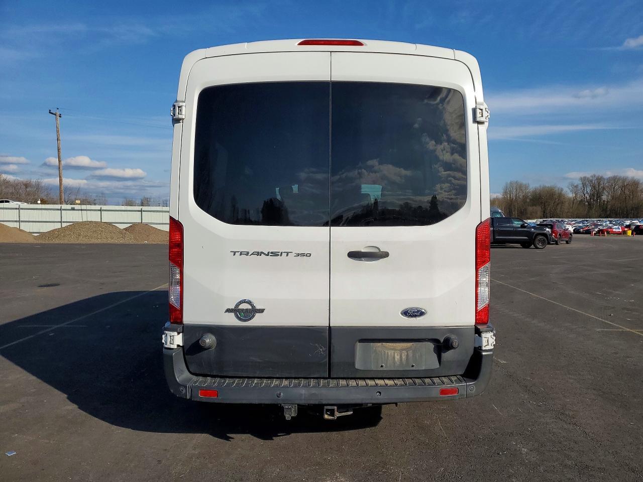 2015 Ford Transit T-350 - Passenger Van *** Prior Fleet *** - Фото 6