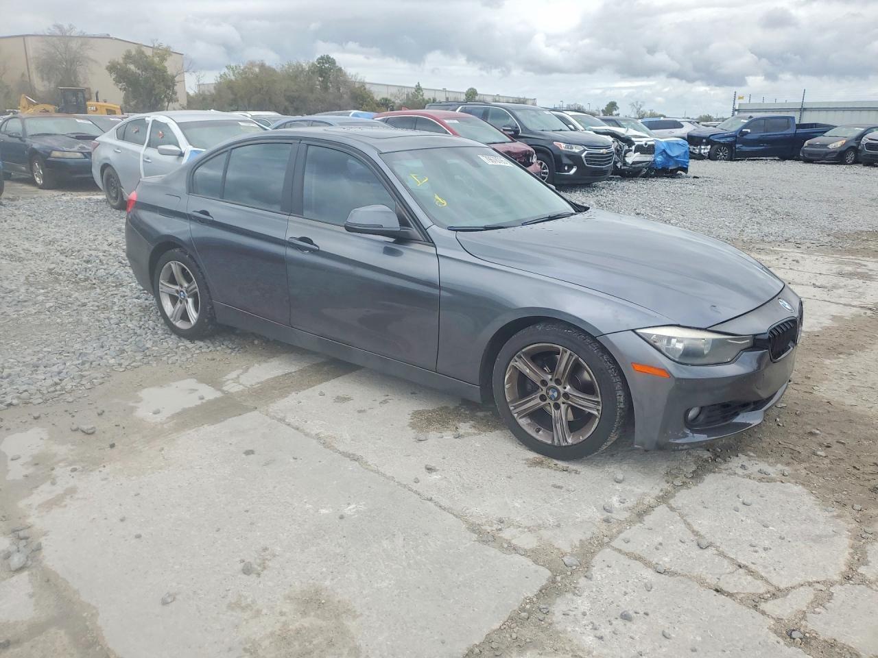 2014 BMW 328 I - Фото 4