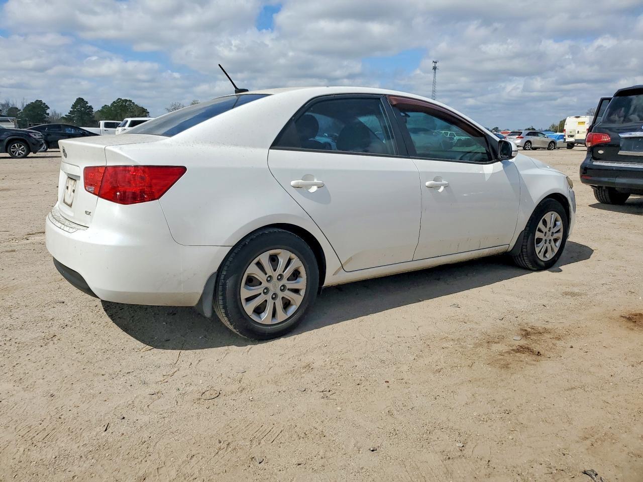 2012 Kia Forte Ex - Фото 3