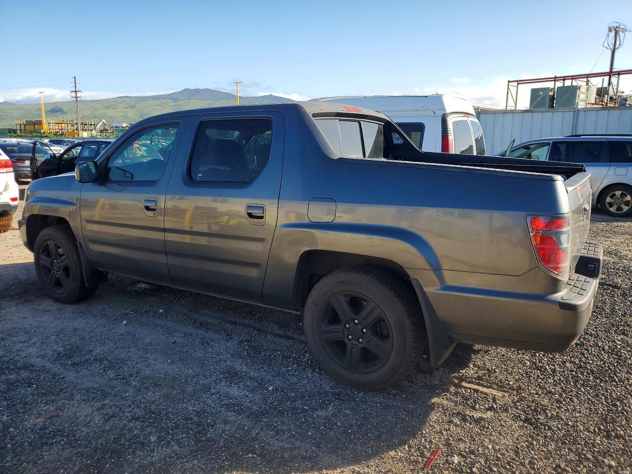 2013 Honda Ridgeline Rtl - Image 2