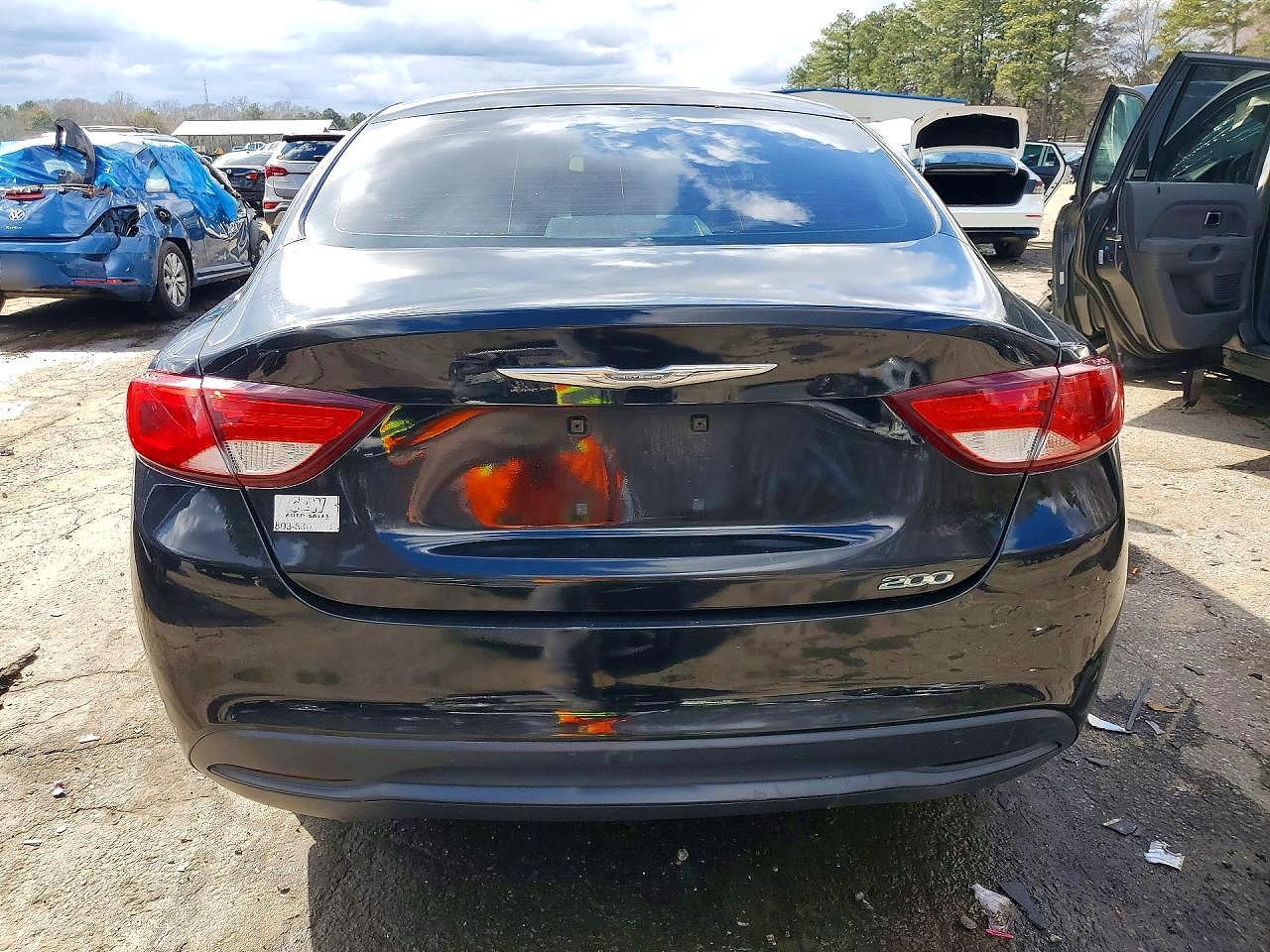 2016 Chrysler 200 Lx - Фото 6