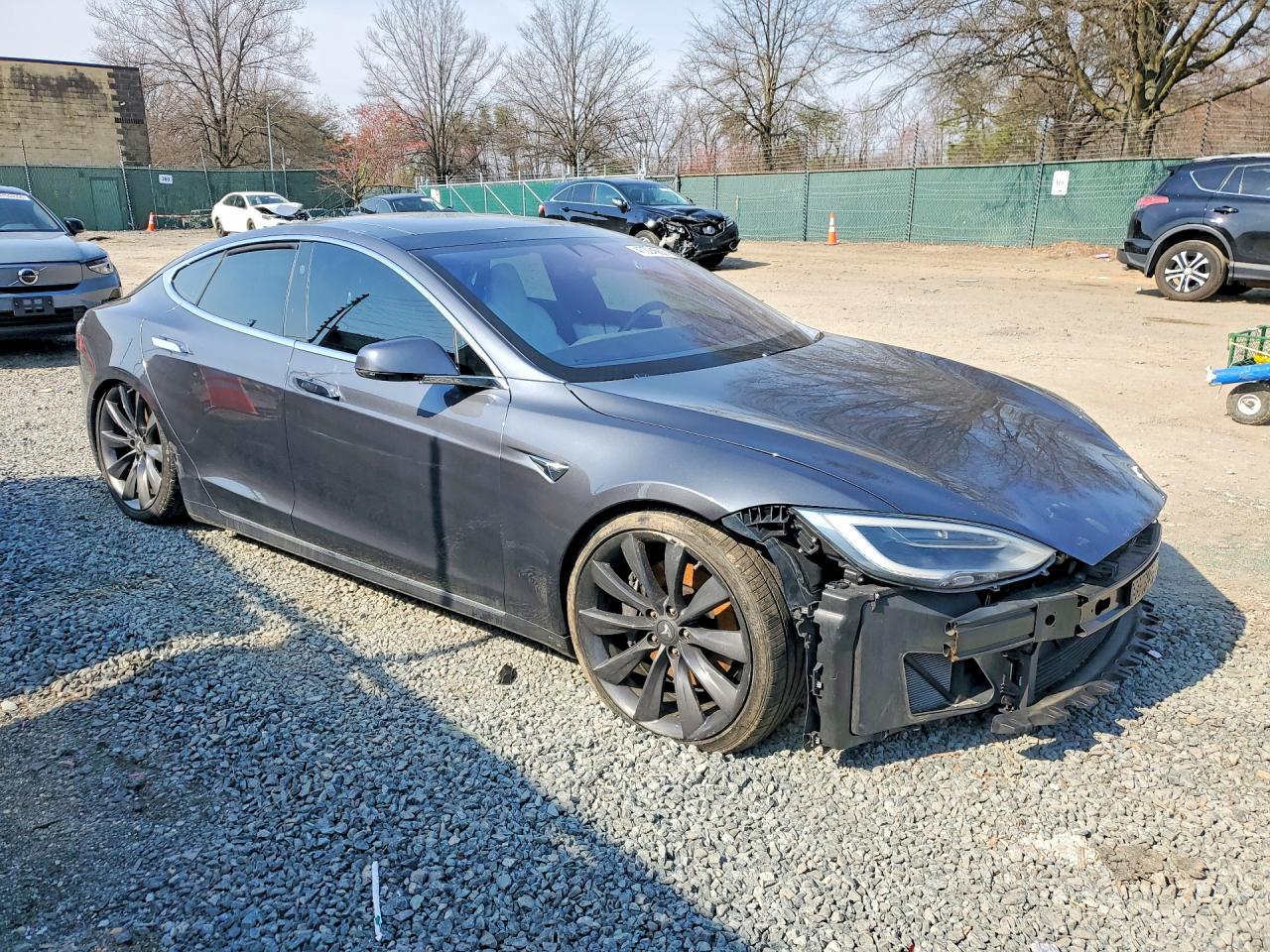 2017 Tesla Model S - Фото 4