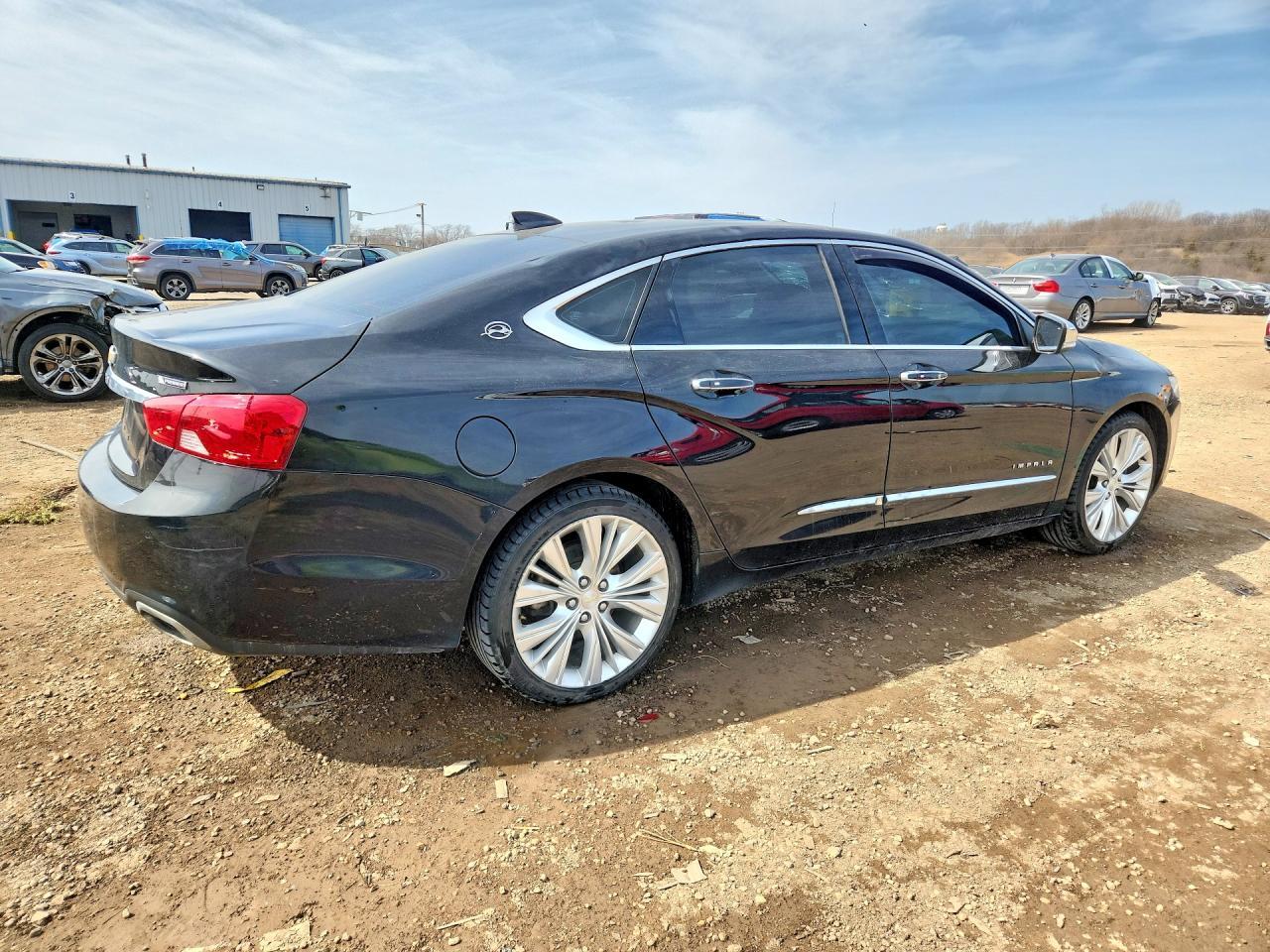 2017 Chevrolet Impala Premier - Фото 3
