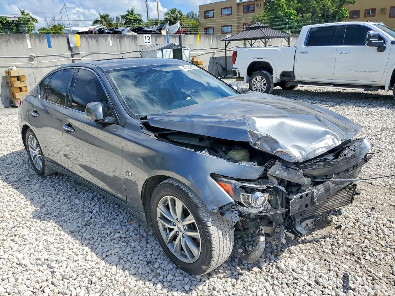 2017 Infiniti Q50 2.0T Premium - Фото 4