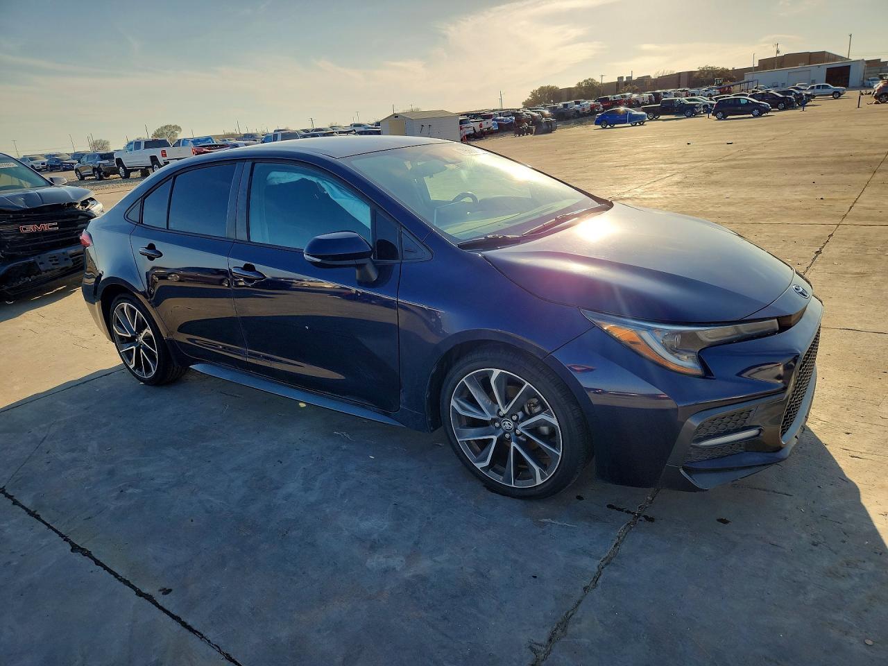 2020 Toyota Corolla Se - Фото 4
