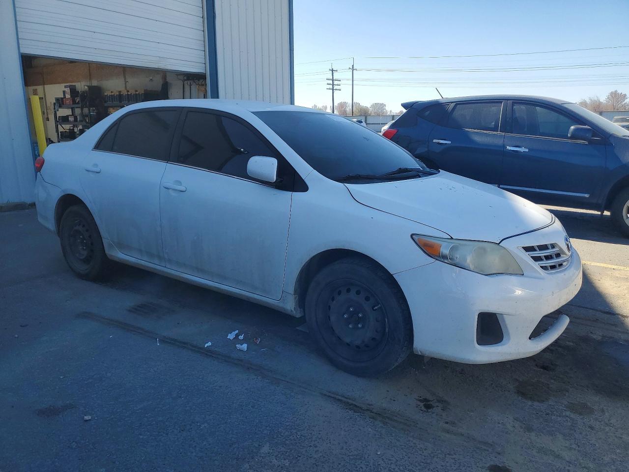 2013 Toyota Corolla Le - Фото 4