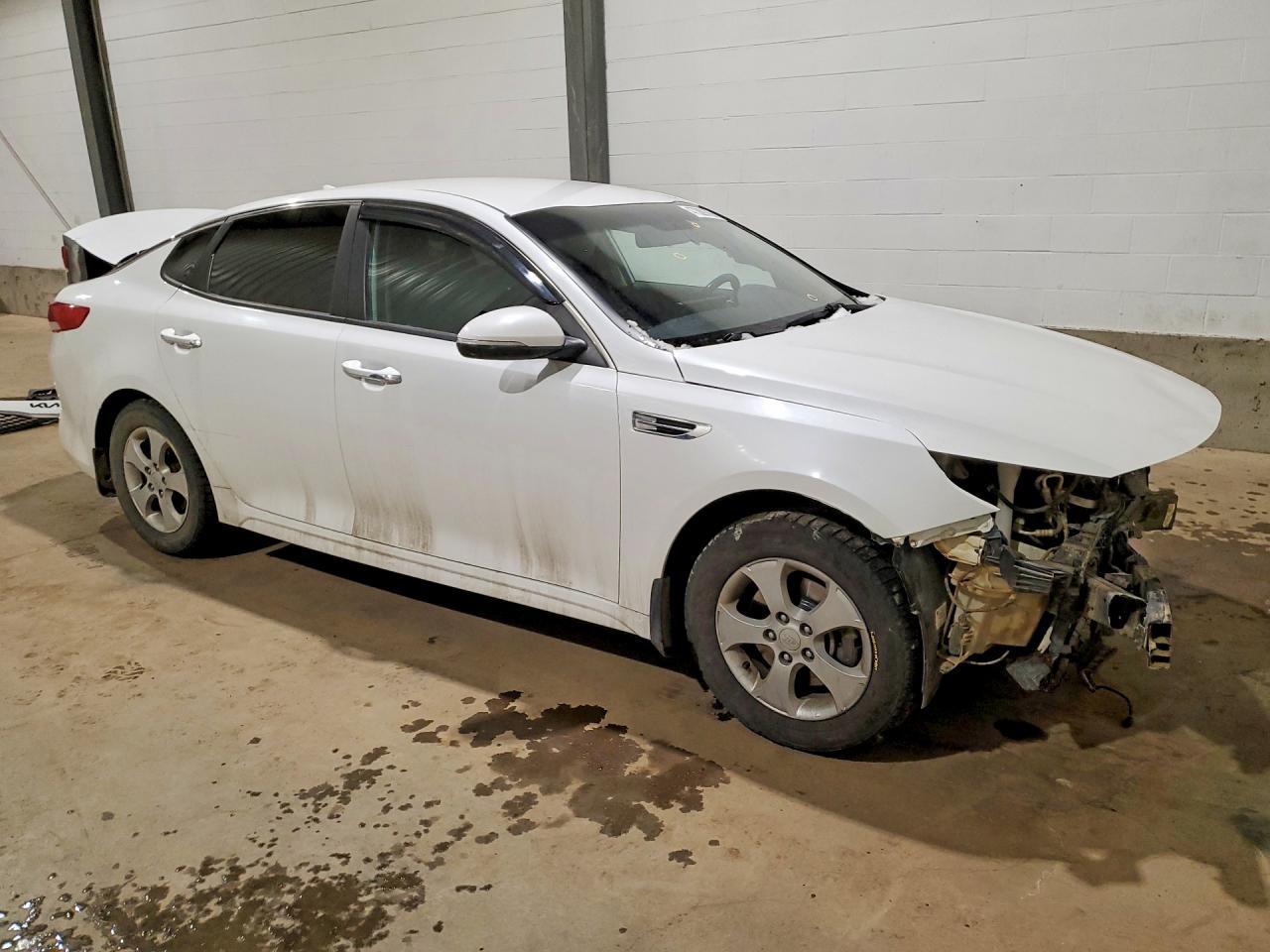 2018 Kia Optima Lx - Image 4