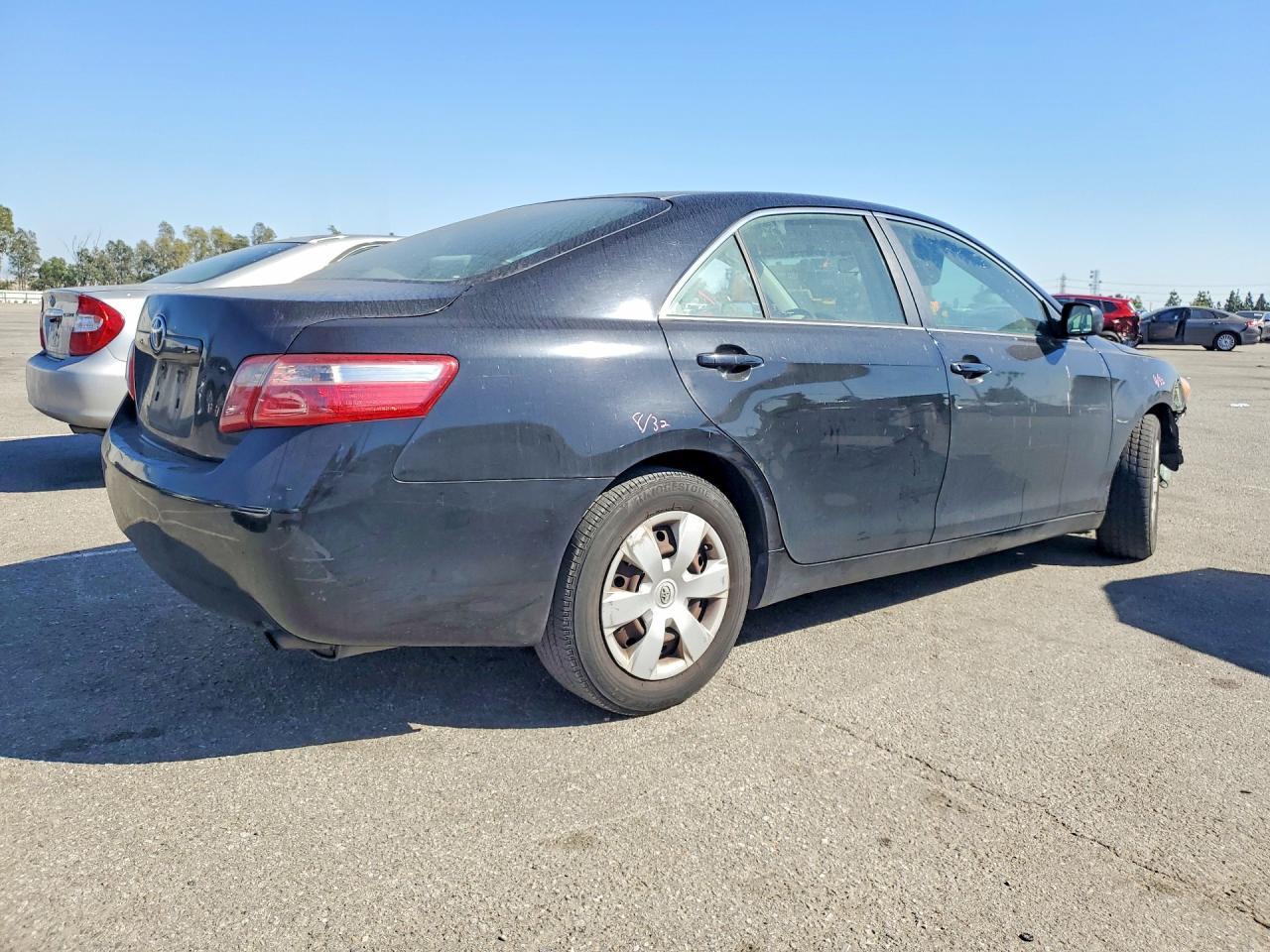 2009 Toyota Camry Base - Фото 3