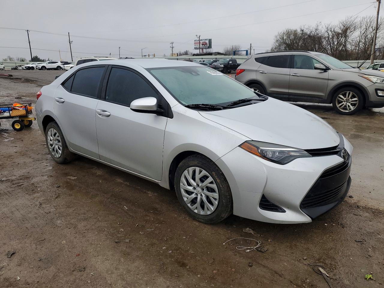 2017 Toyota Corolla Le - Фото 4