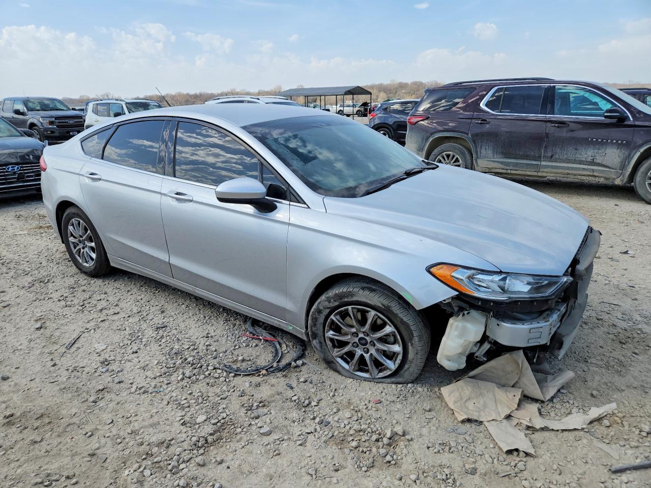 2018 Ford Fusion S - Фото 4