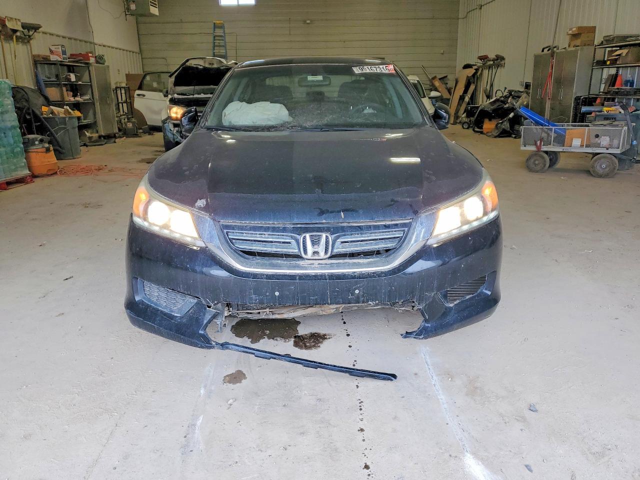 2014 Honda Accord Hybrid - Image 5