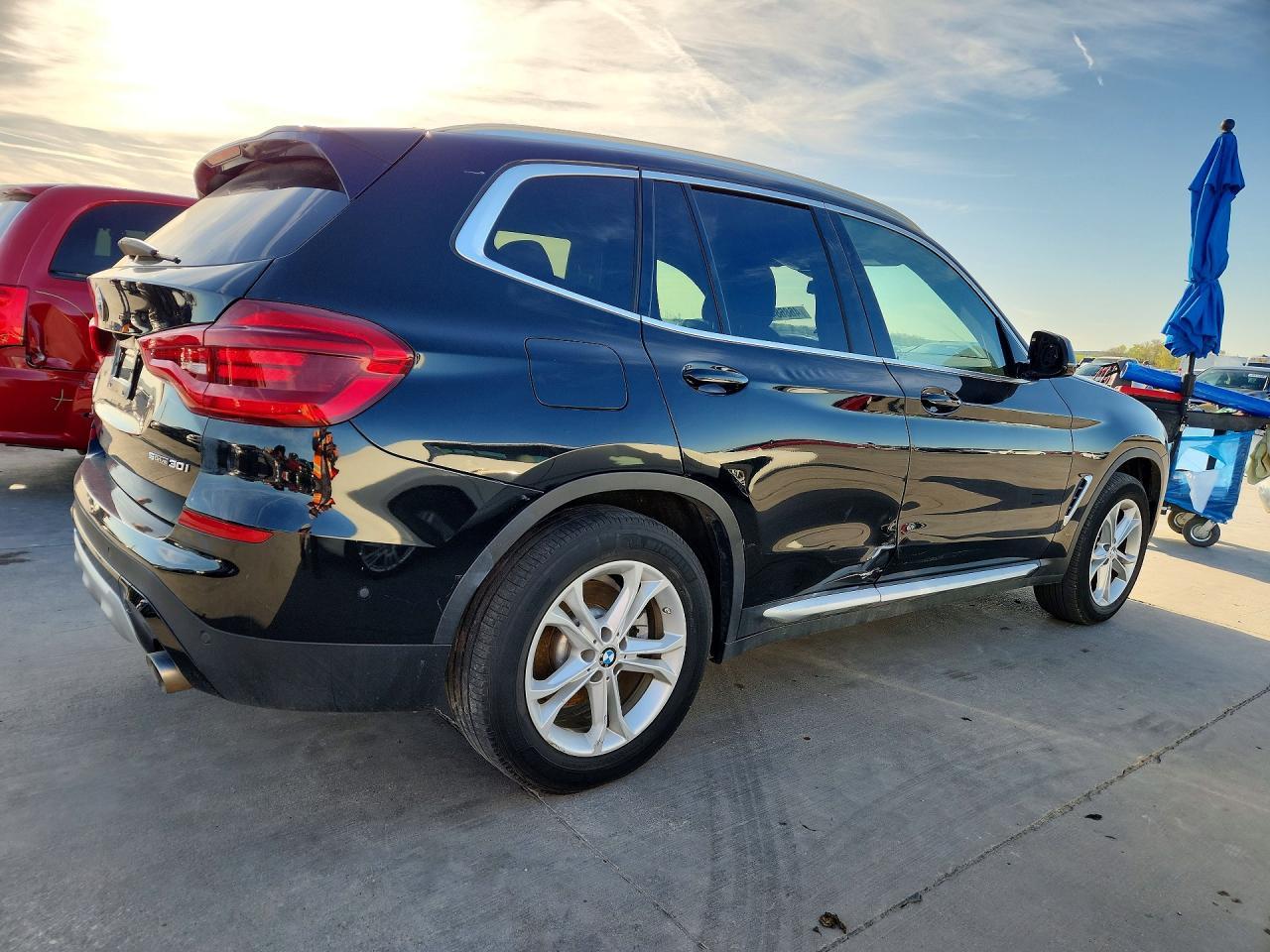 2019 BMW X3 Sdrive30I - Фото 3