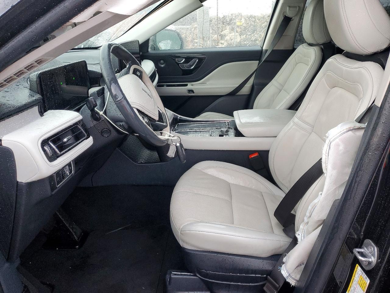 2025 Lincoln Aviator Reserve - Image 7