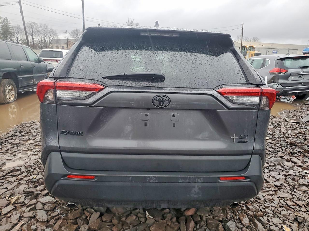 2022 Toyota Rav4 Le - Фото 6