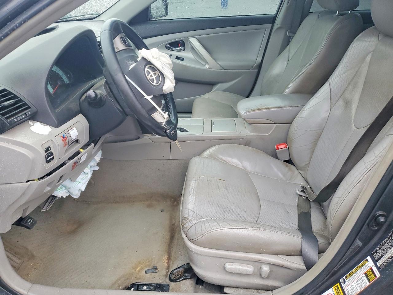 2011 Toyota Camry Se - Фото 7