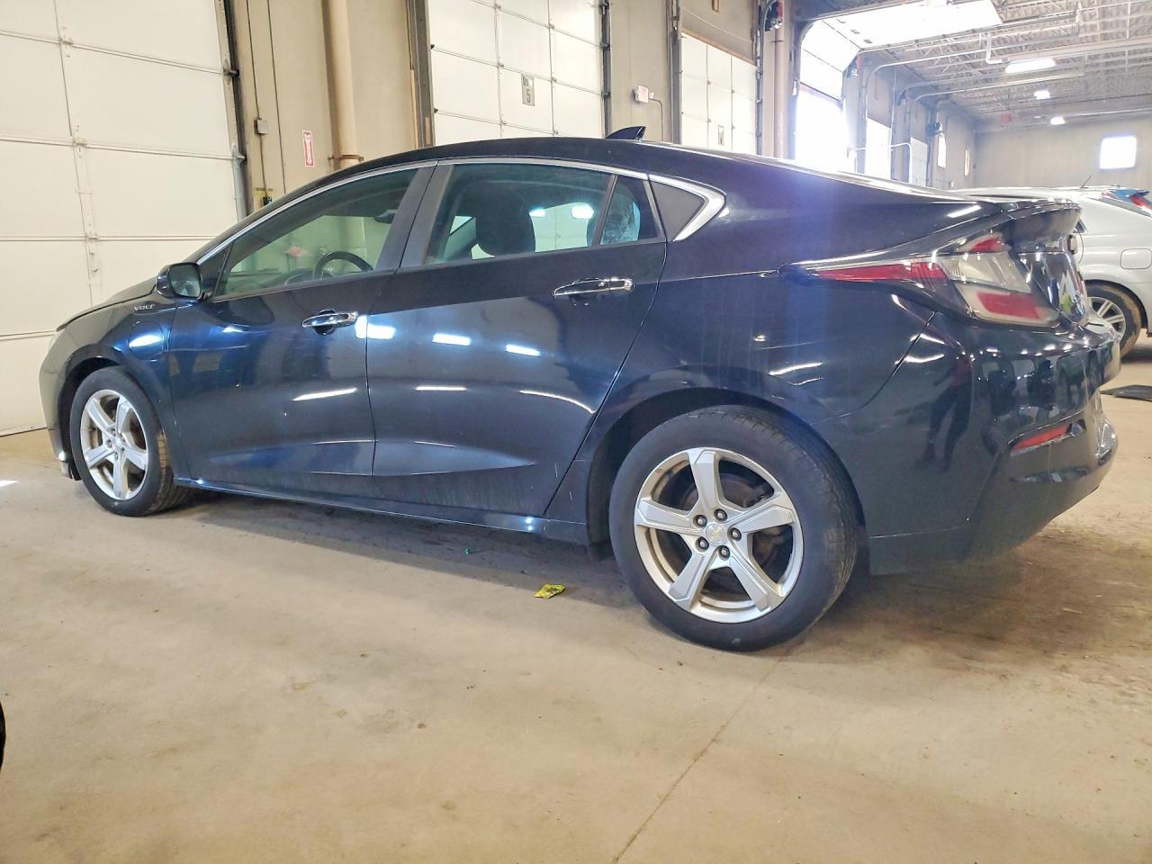 2016 Chevrolet Volt Lt - Фото 2