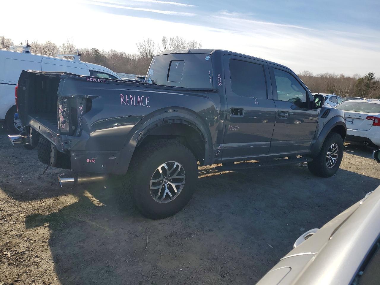 2018 Ford F150 Raptor - Image 3
