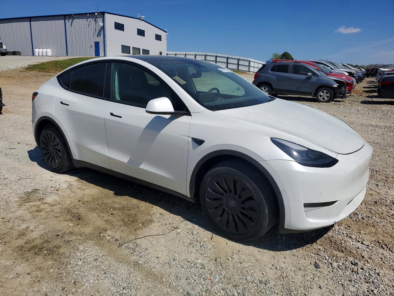 2023 Tesla Model Y - Фото 4