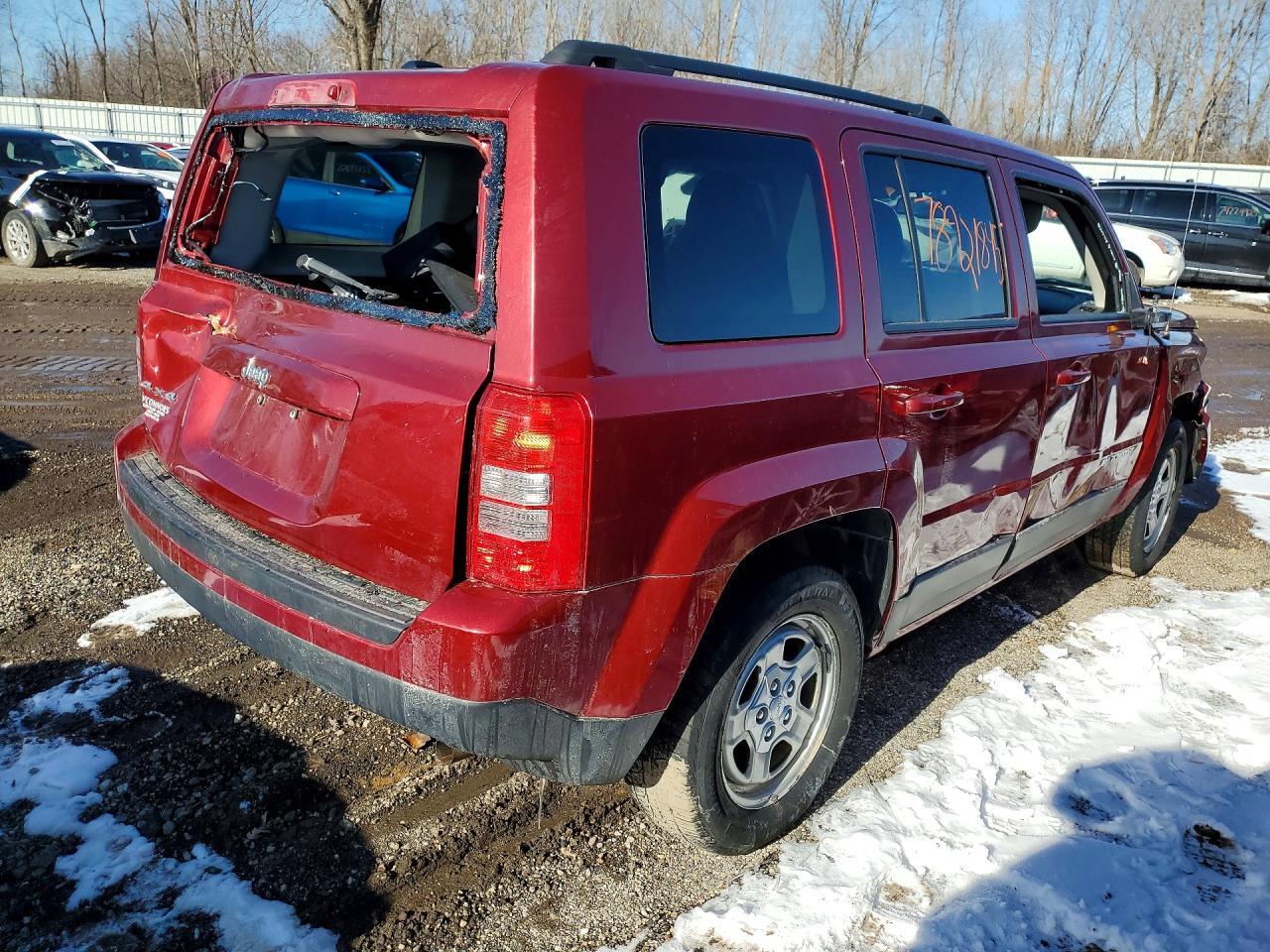 2016 Jeep Patriot Sport - Фото 3