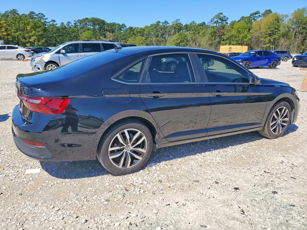 2025 Volkswagen Jetta Se - Image 3