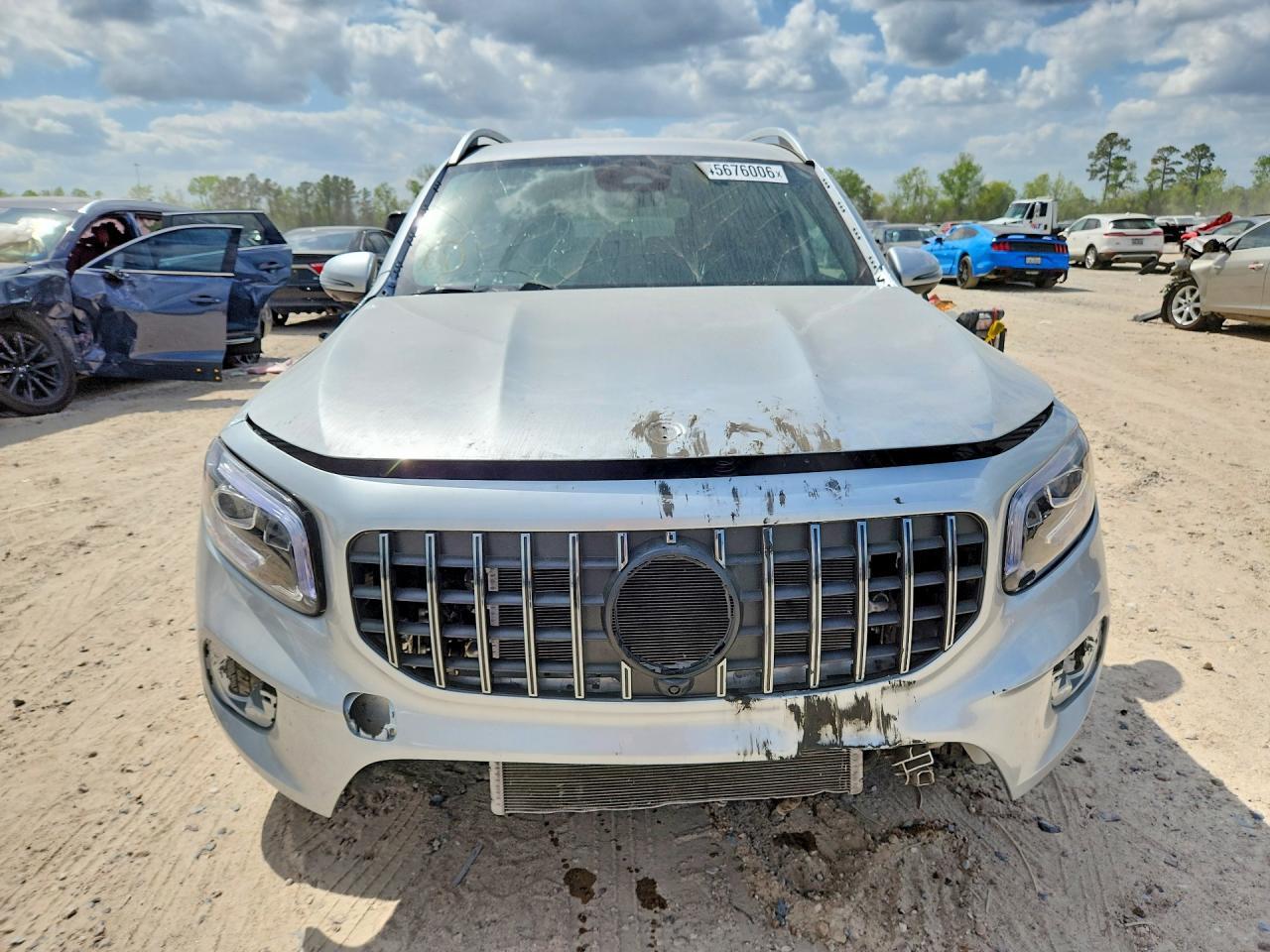 2025 Mercedes-Benz Glb 250 - Image 5