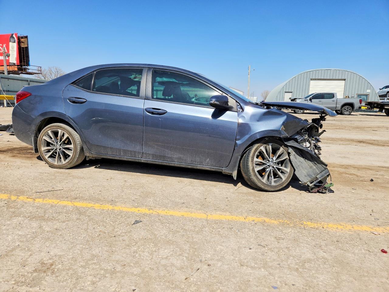 2017 Toyota Corolla Se - Фото 4
