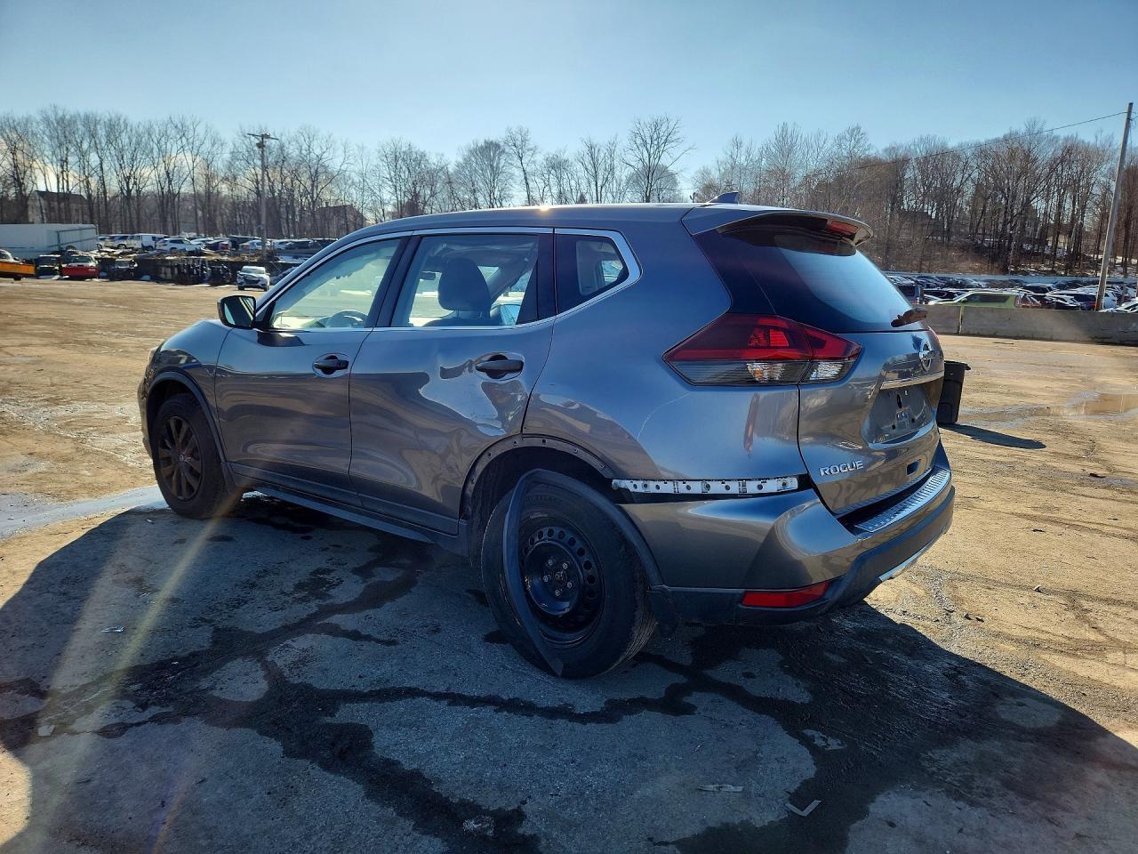 2019 Nissan Rogue S - Фото 2