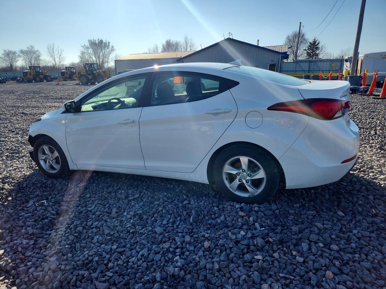 2014 Hyundai Elantra Se - Фото 2