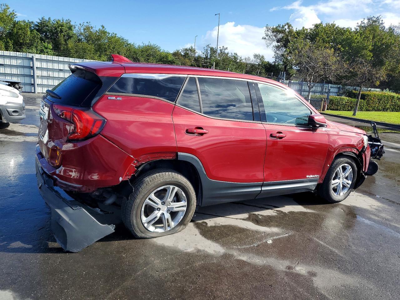 2020 GMC Terrain Sle - Image 3