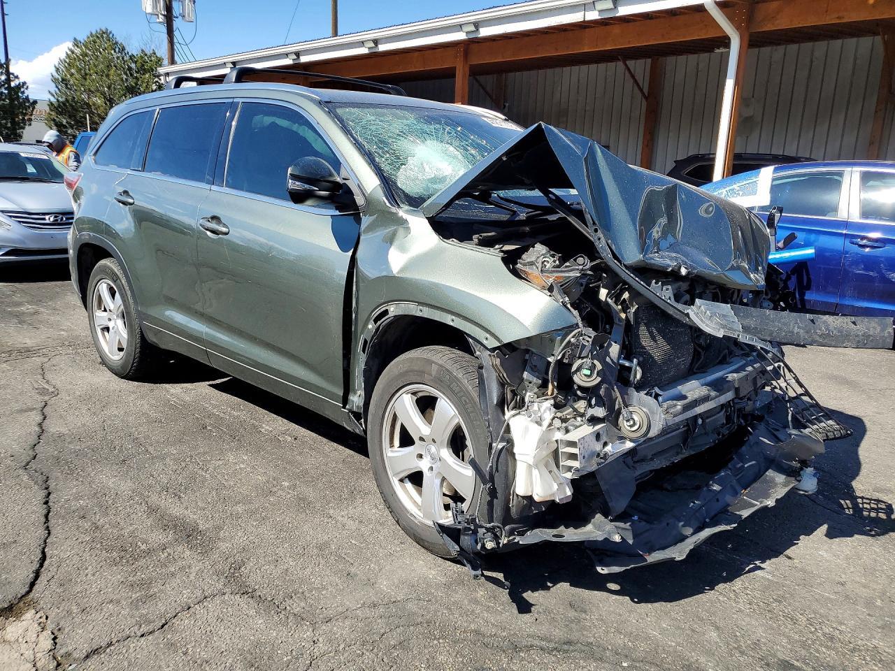 2015 Toyota Highlander Xle - Image 4