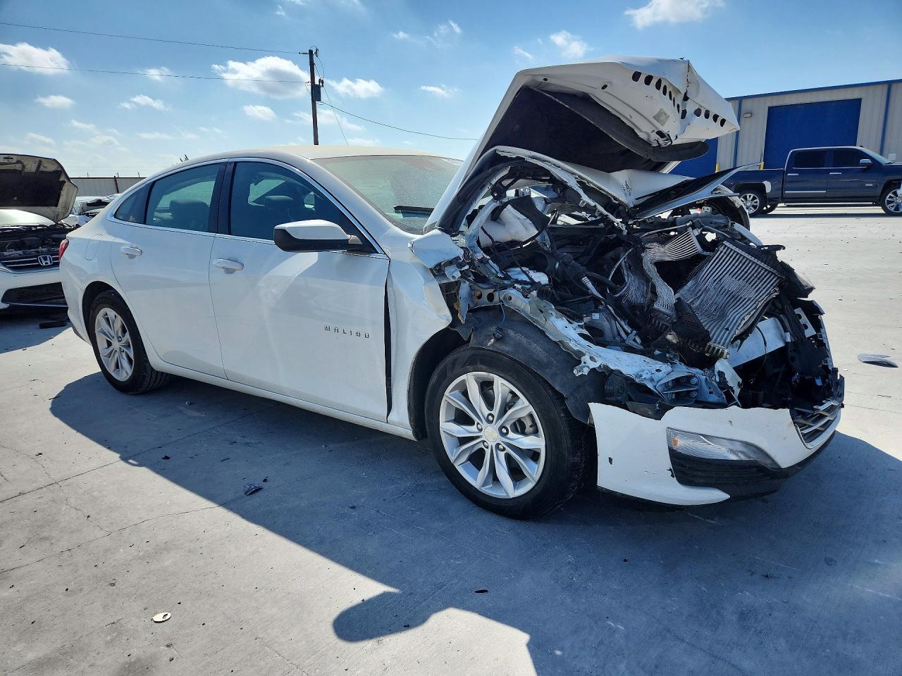2024 Chevrolet Malibu Lt - Фото 4