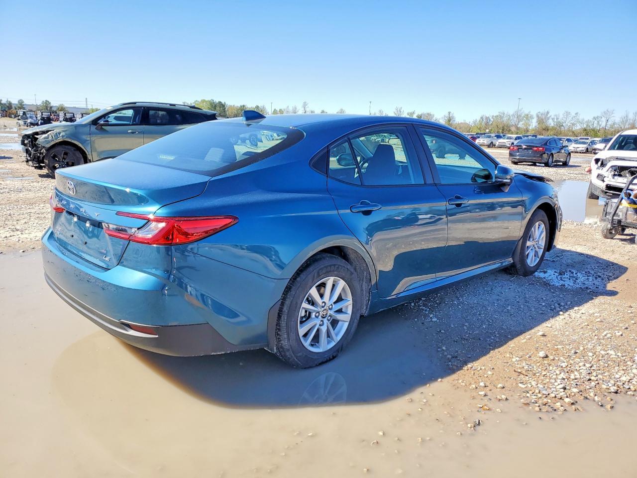 2026 Toyota Camry Le - Image 3