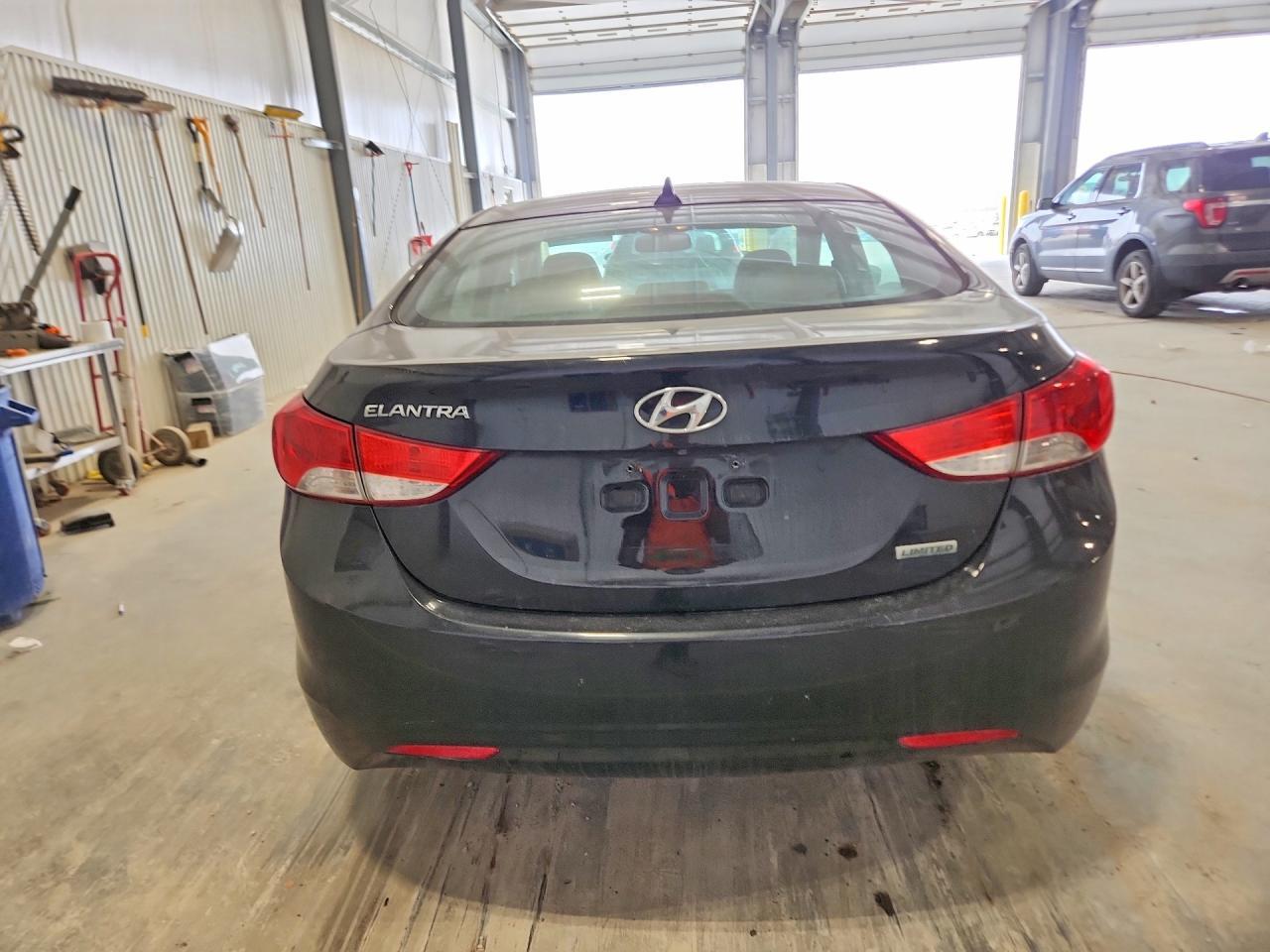 2012 Hyundai Elantra Limited - Фото 6