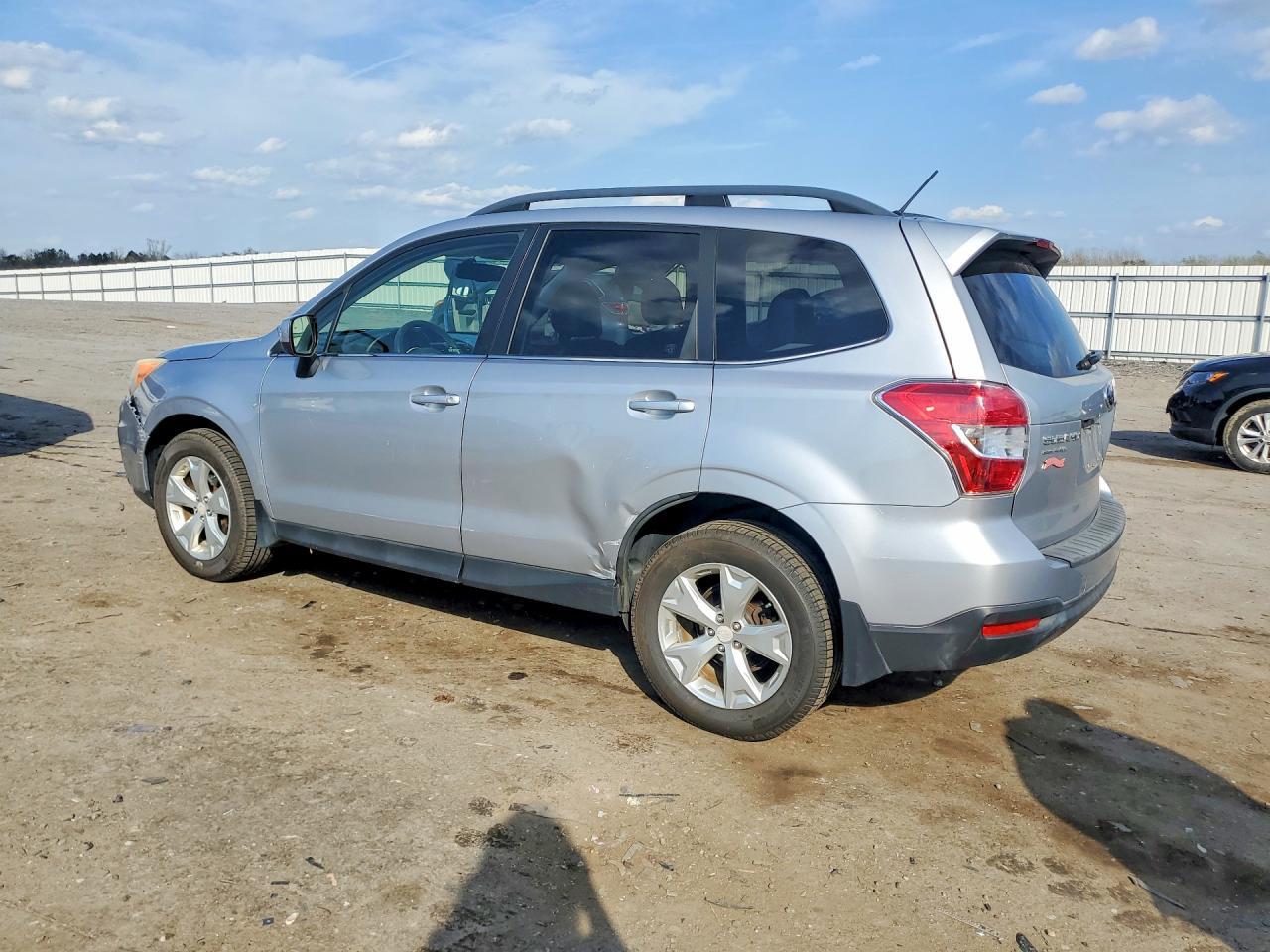 2014 Subaru Forester 2.5I Limited - Фото 2