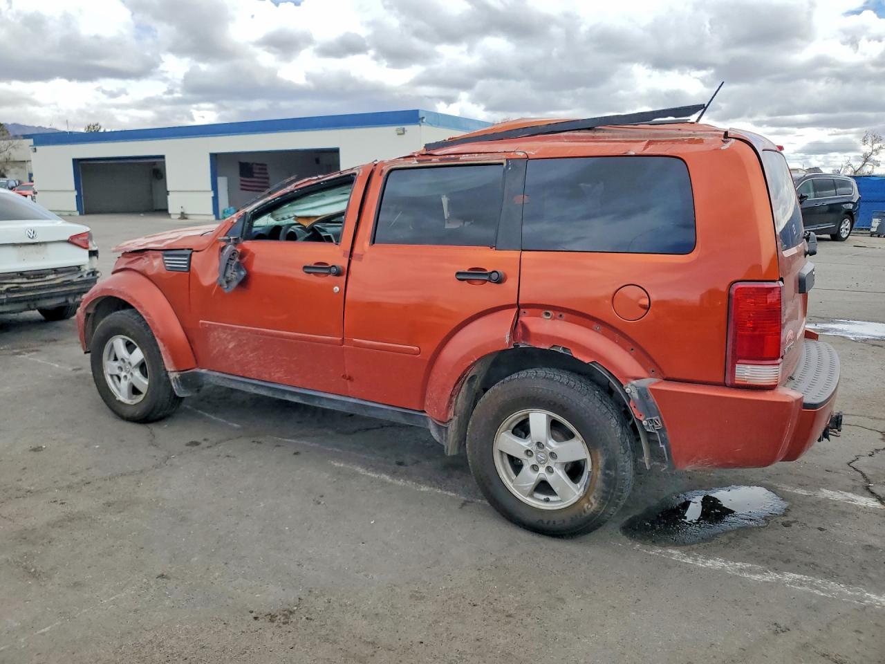 2007 Dodge Nitro Sxt - Image 2