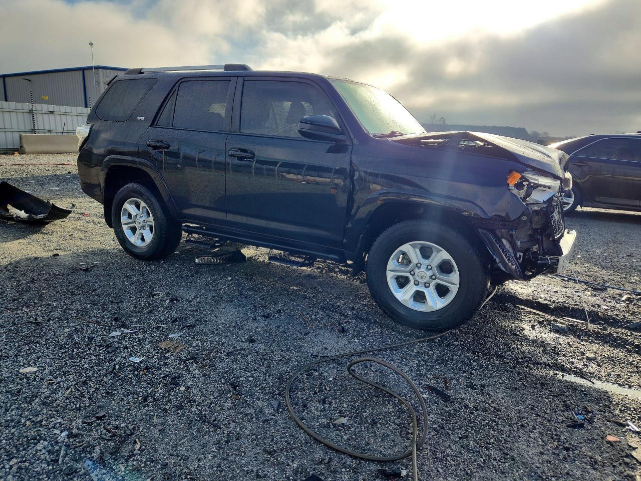 2023 Toyota 4Runner Sr5 - Фото 4