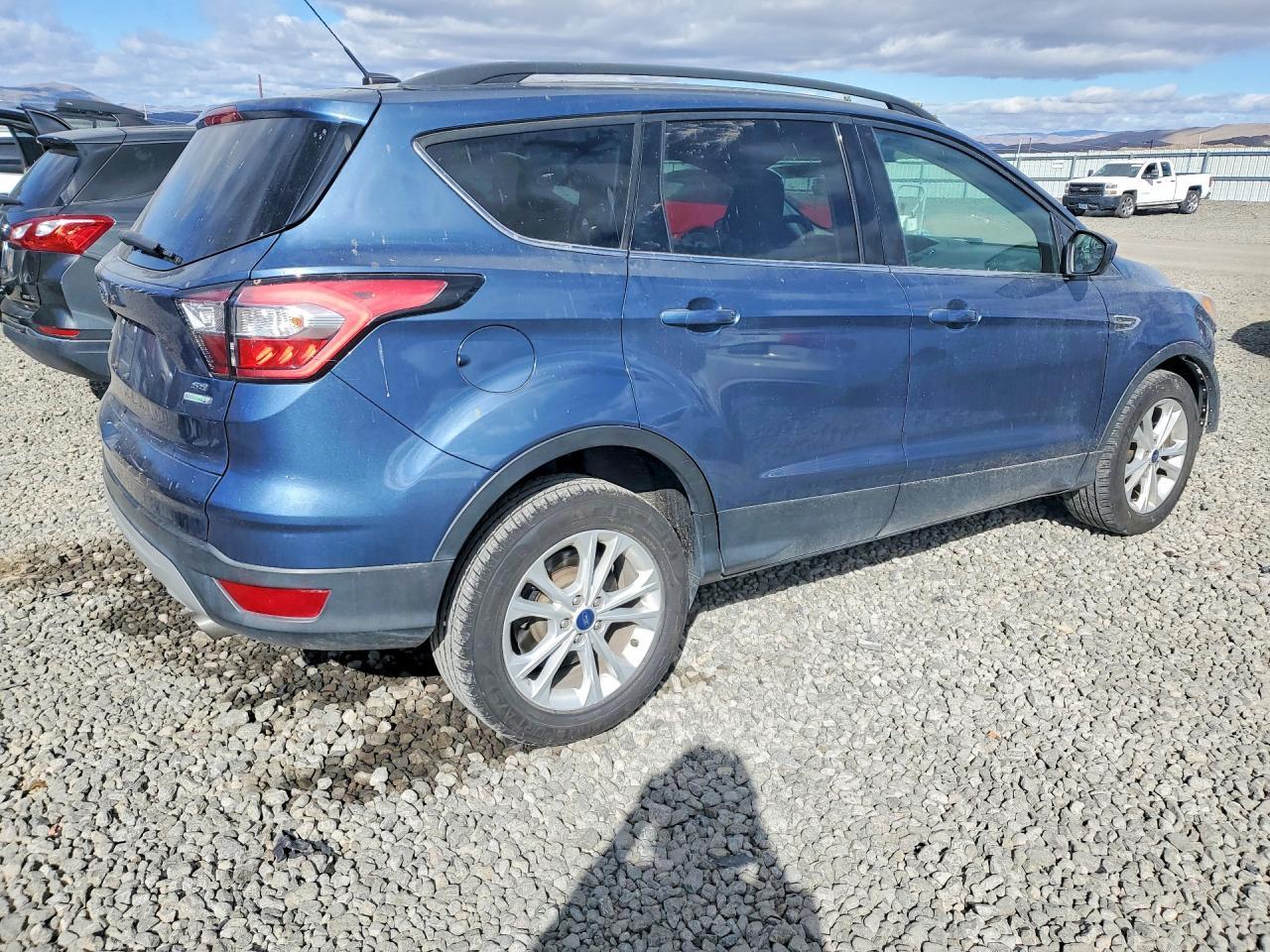 2018 Ford Escape - Фото 3