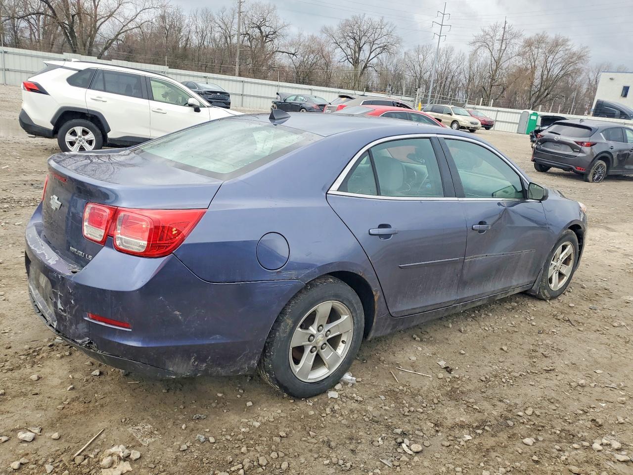 2014 Chevrolet Malibu Ls - Image 3