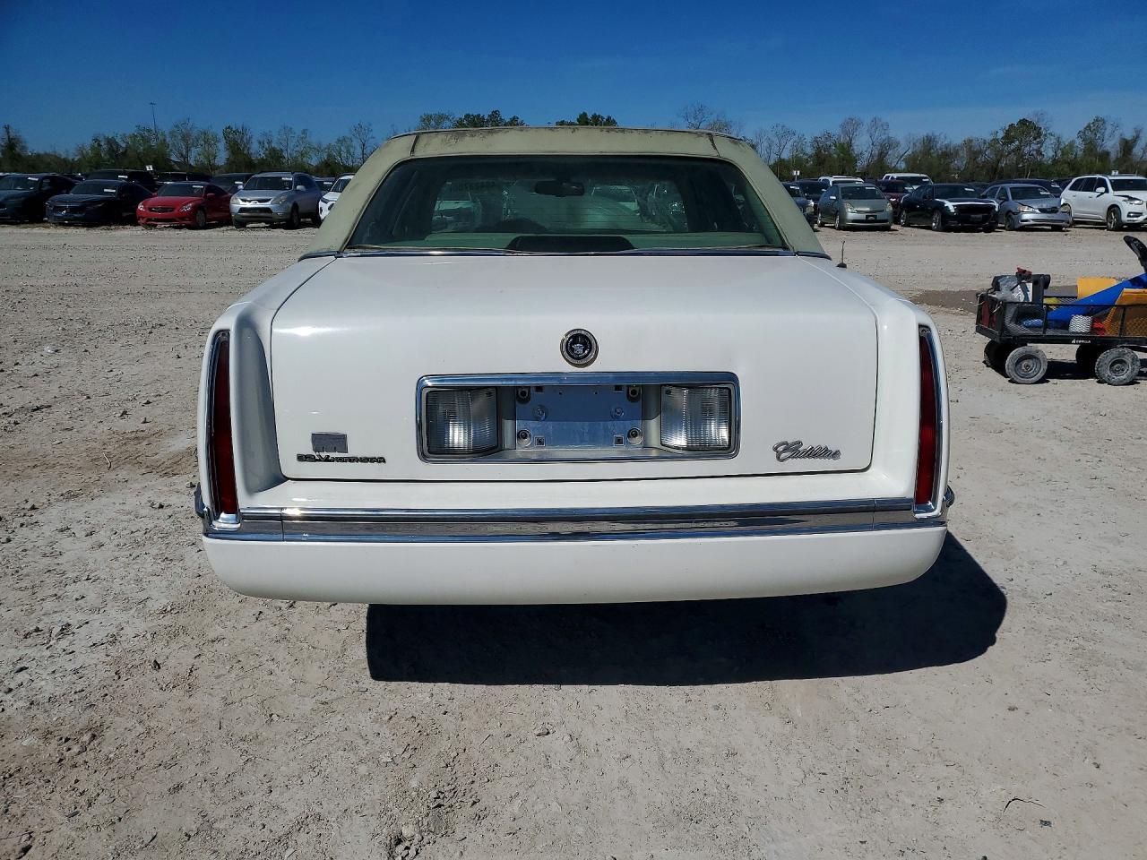 1996 Cadillac Deville - Фото 6